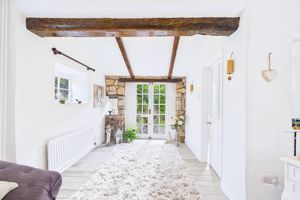 Living room- click for photo gallery